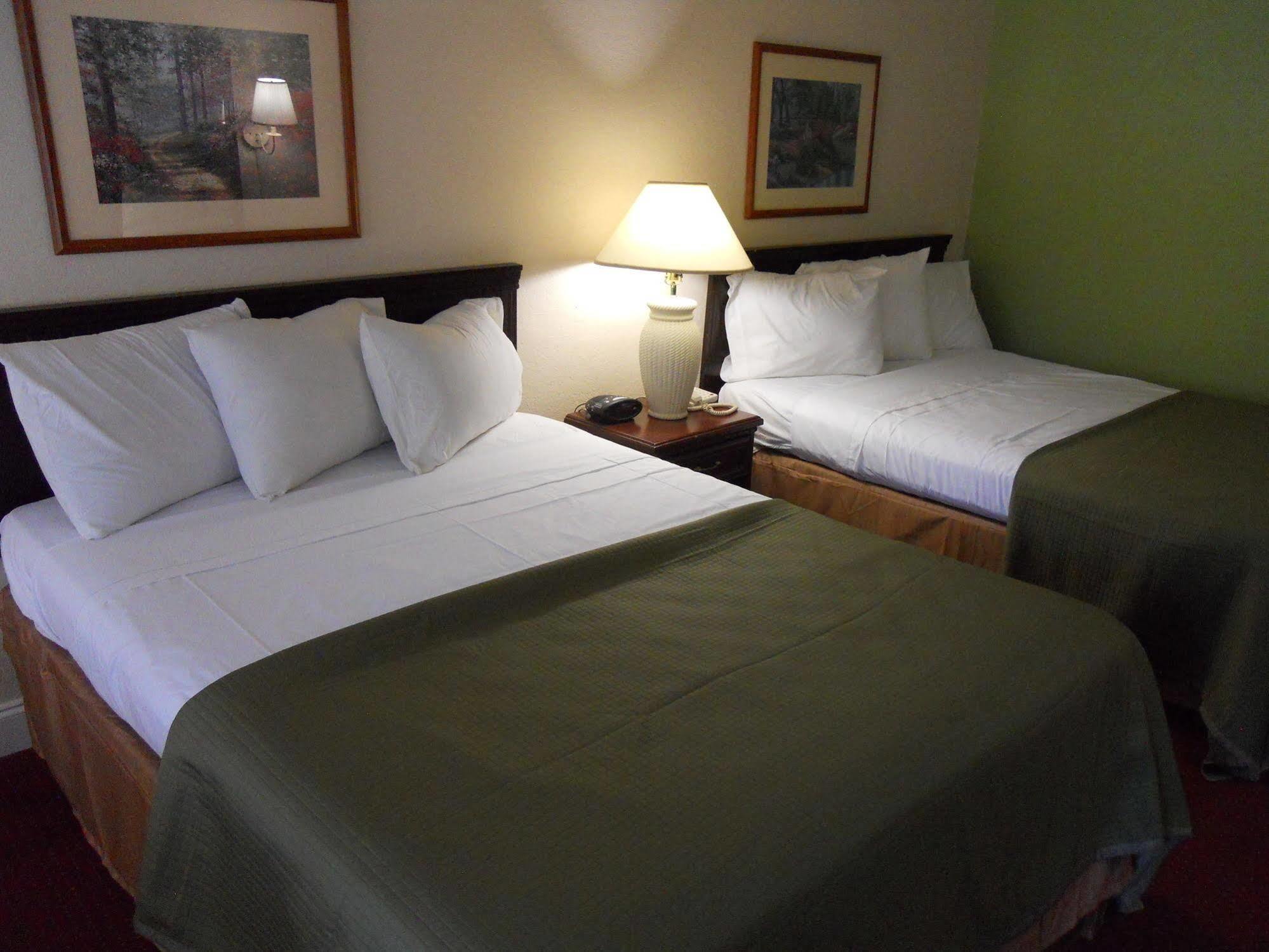 Econo Lodge Brunswick I-95 エクステリア 写真